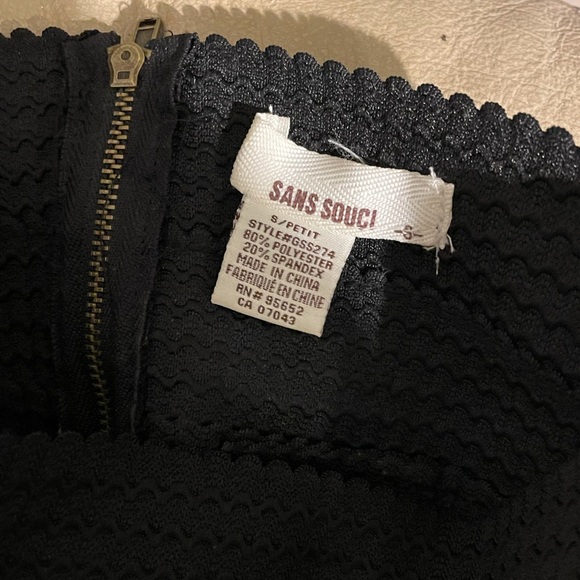 Sans Souci Women’s Mini Skirt - Picture 4 of 5